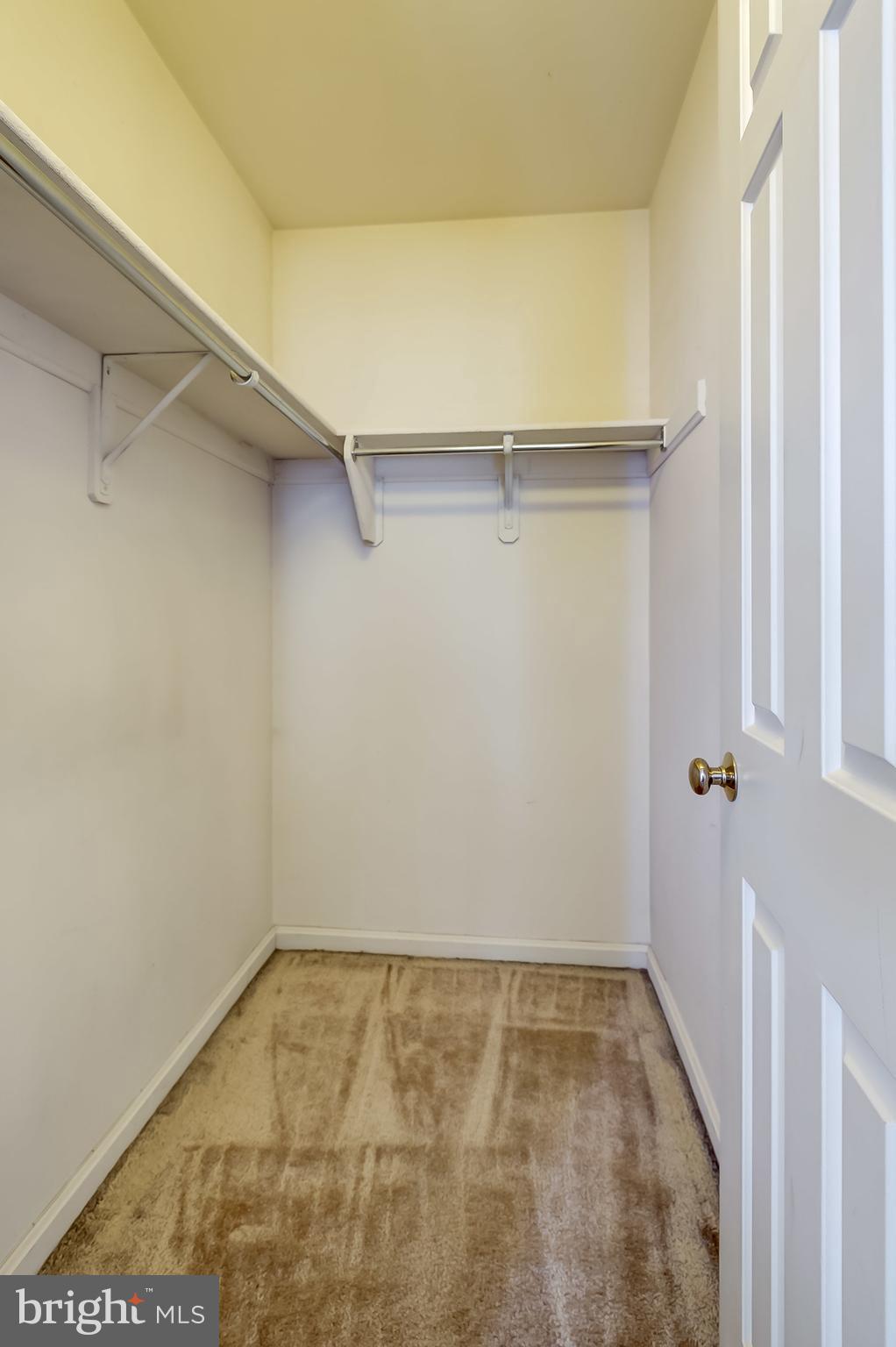 SNOWDENS MILL - Residential