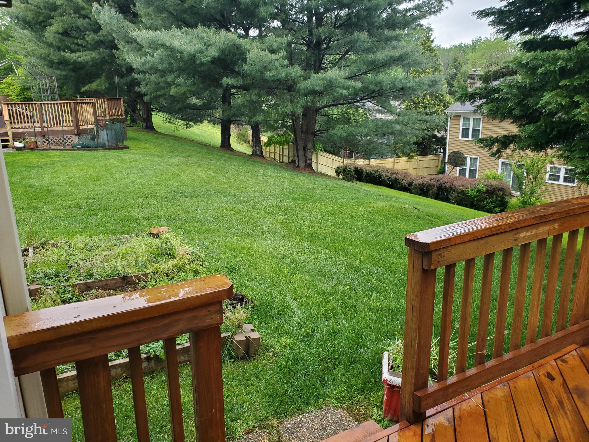 SNOWDENS MILL - Residential