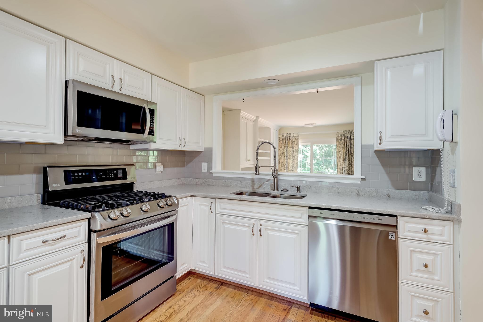 SNOWDENS MILL - Residential