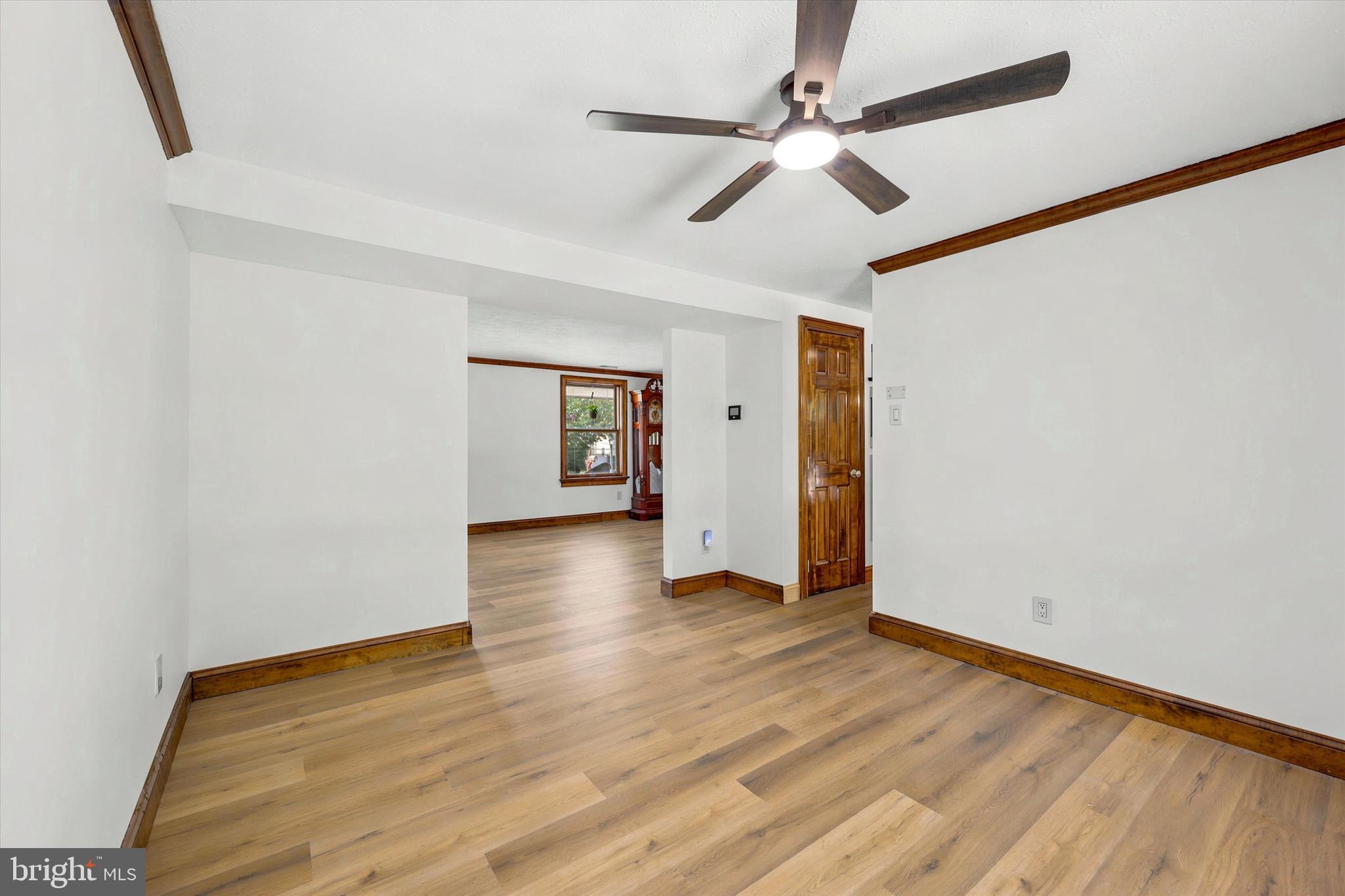 STURBRIDGE - Residential
