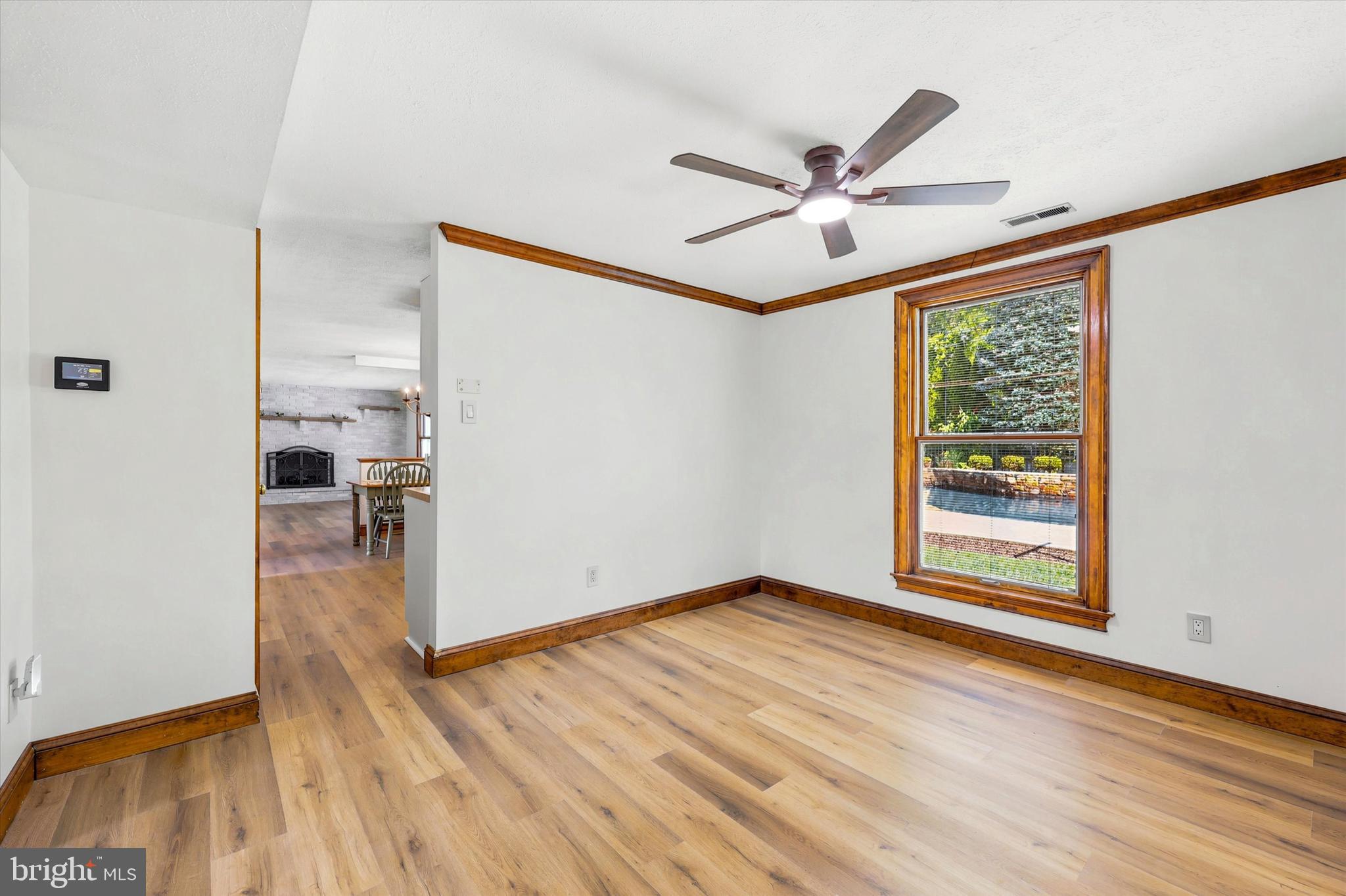 STURBRIDGE - Residential