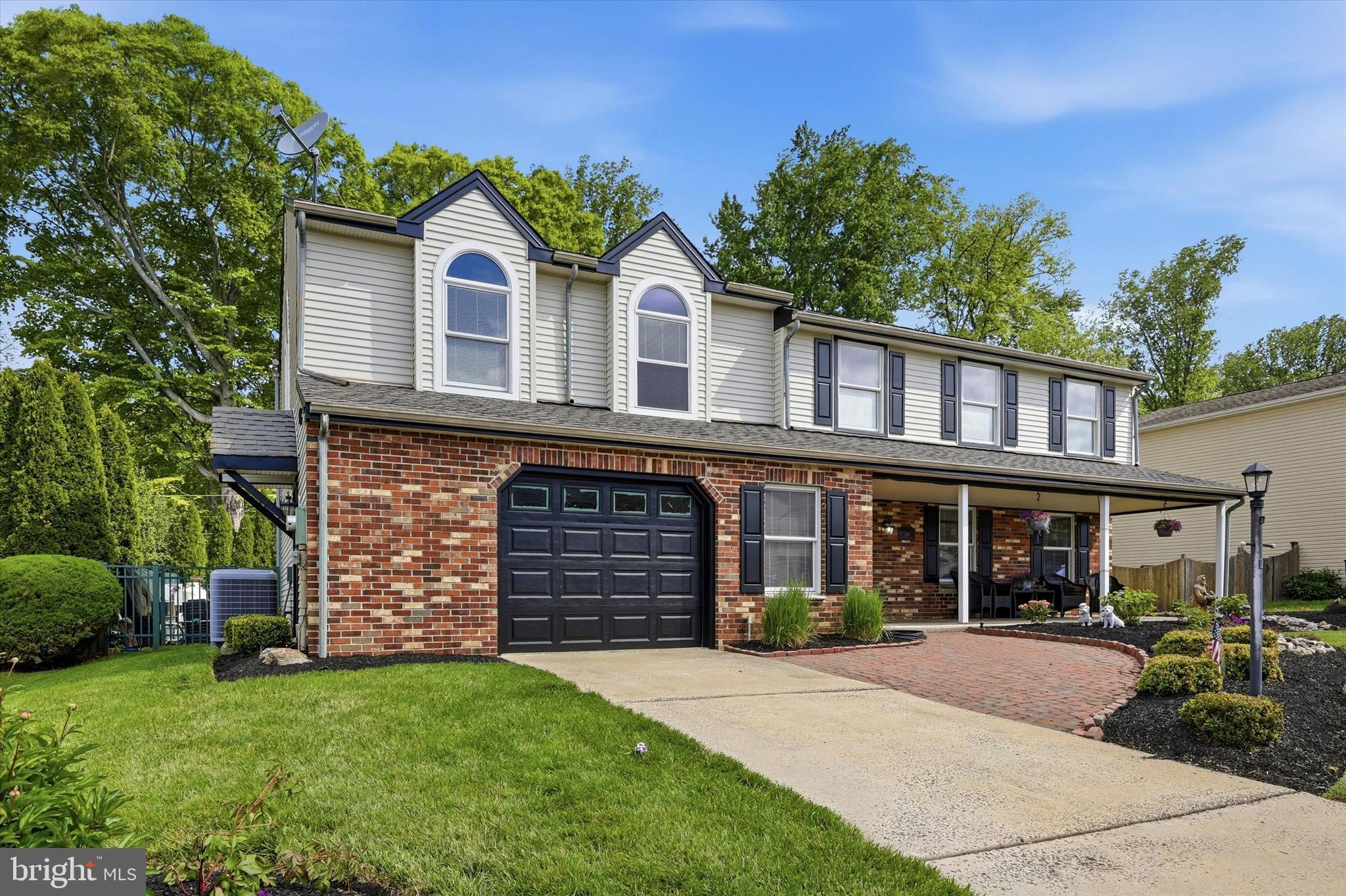 STURBRIDGE - Residential