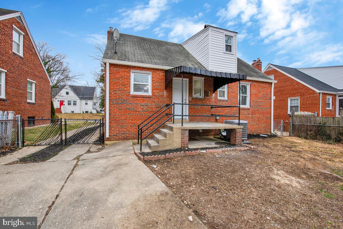 DISTRICT HEIGHTS - Residential