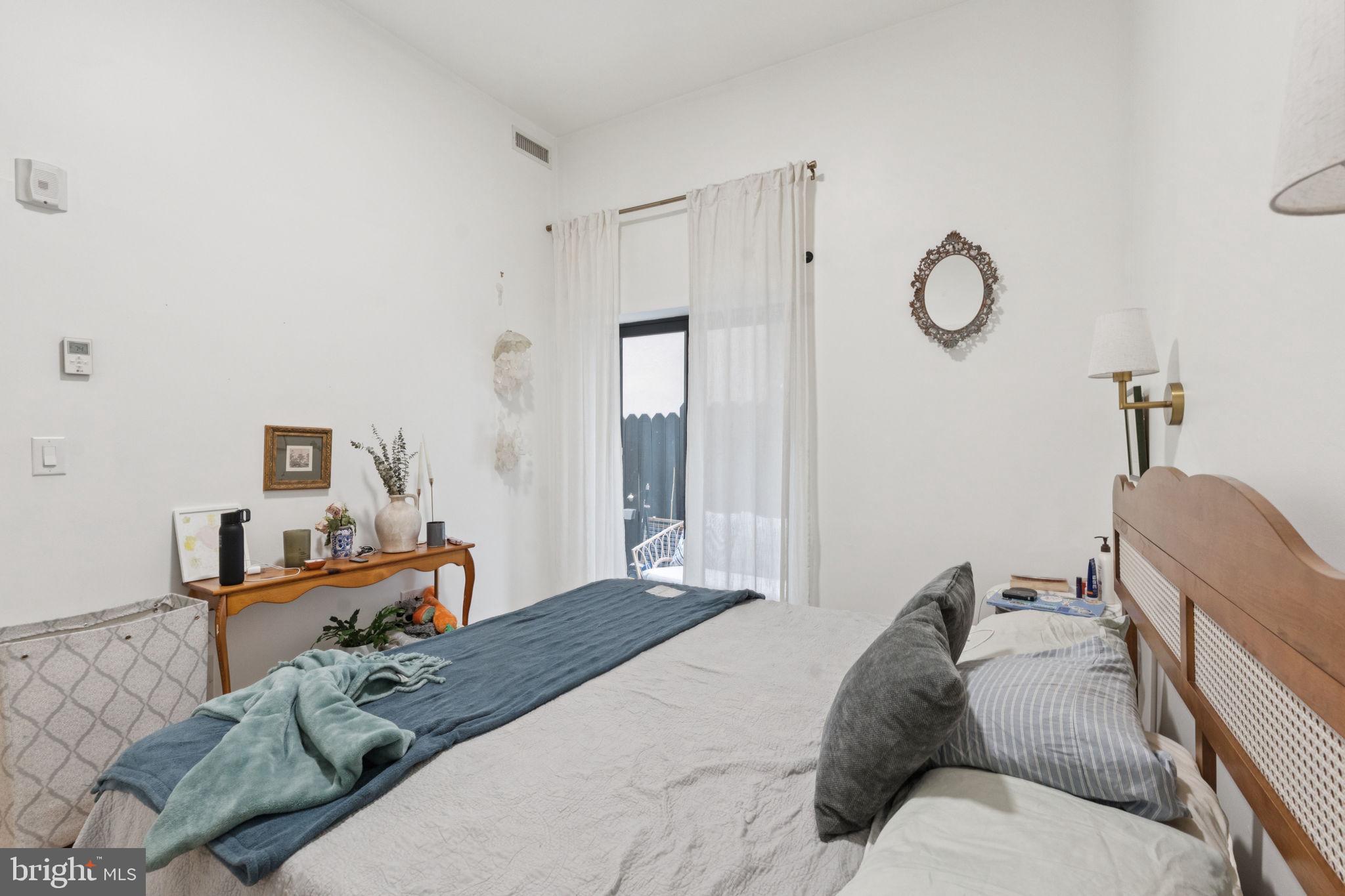 GRADUATE HOSPITAL - Residential