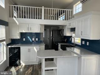 WEST BAY PARK - Residential