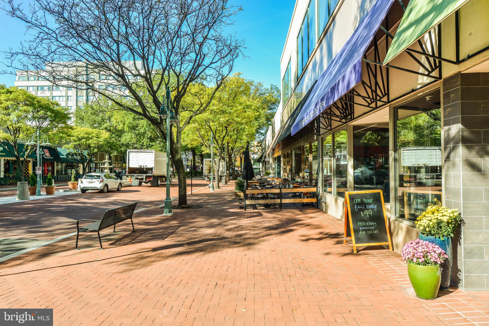 SHIRLINGTON CREST - Residential Lease