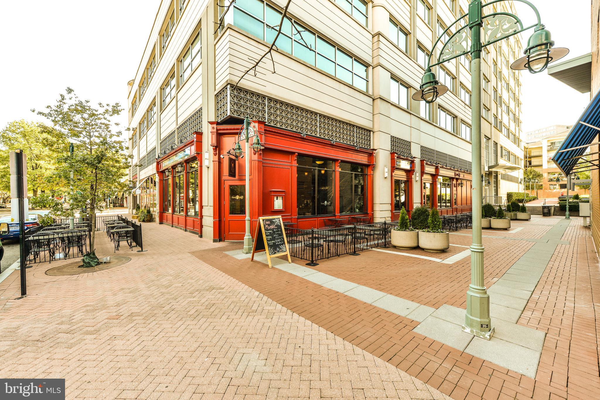 SHIRLINGTON CREST - Residential Lease