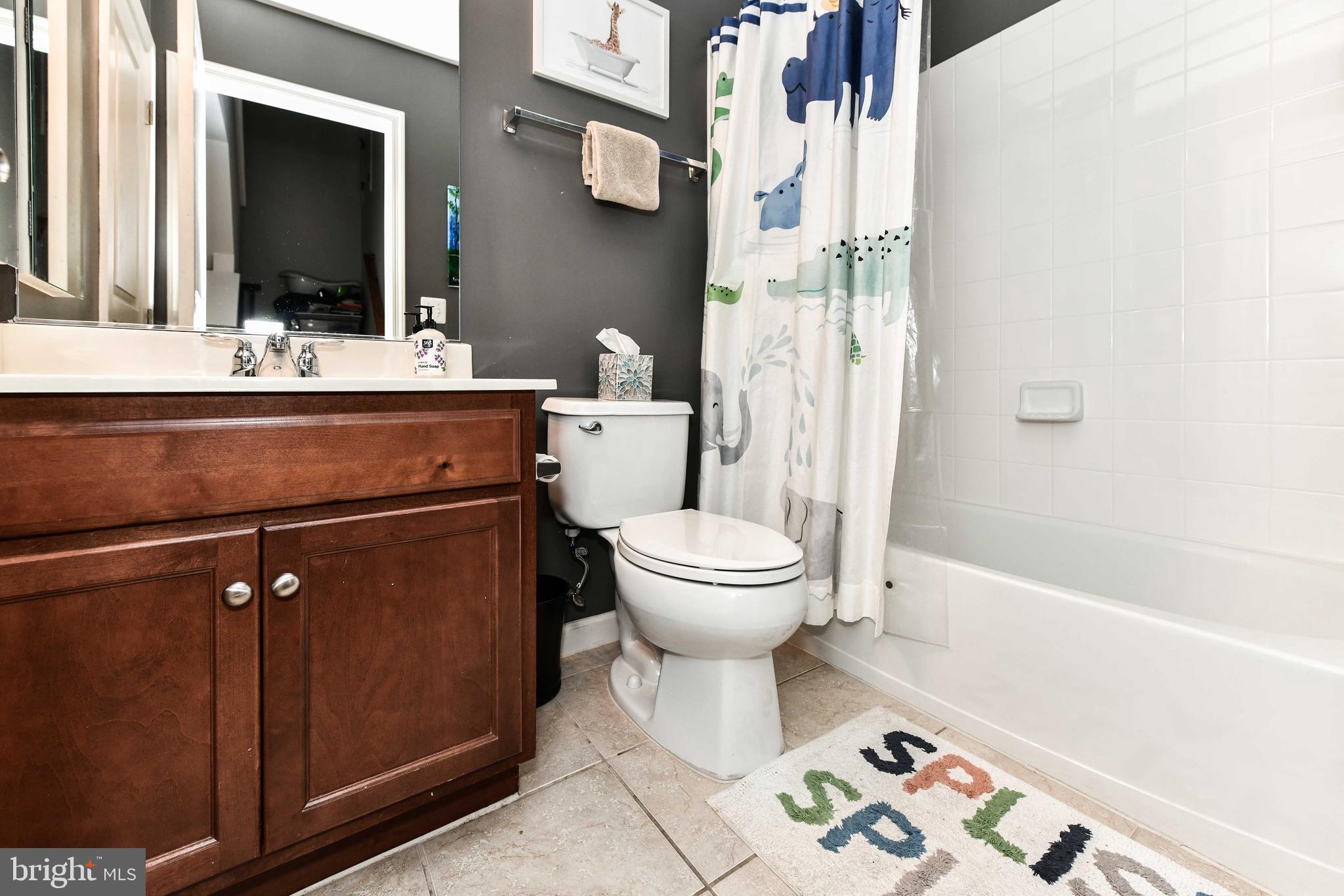 SHIRLINGTON CREST - Residential Lease