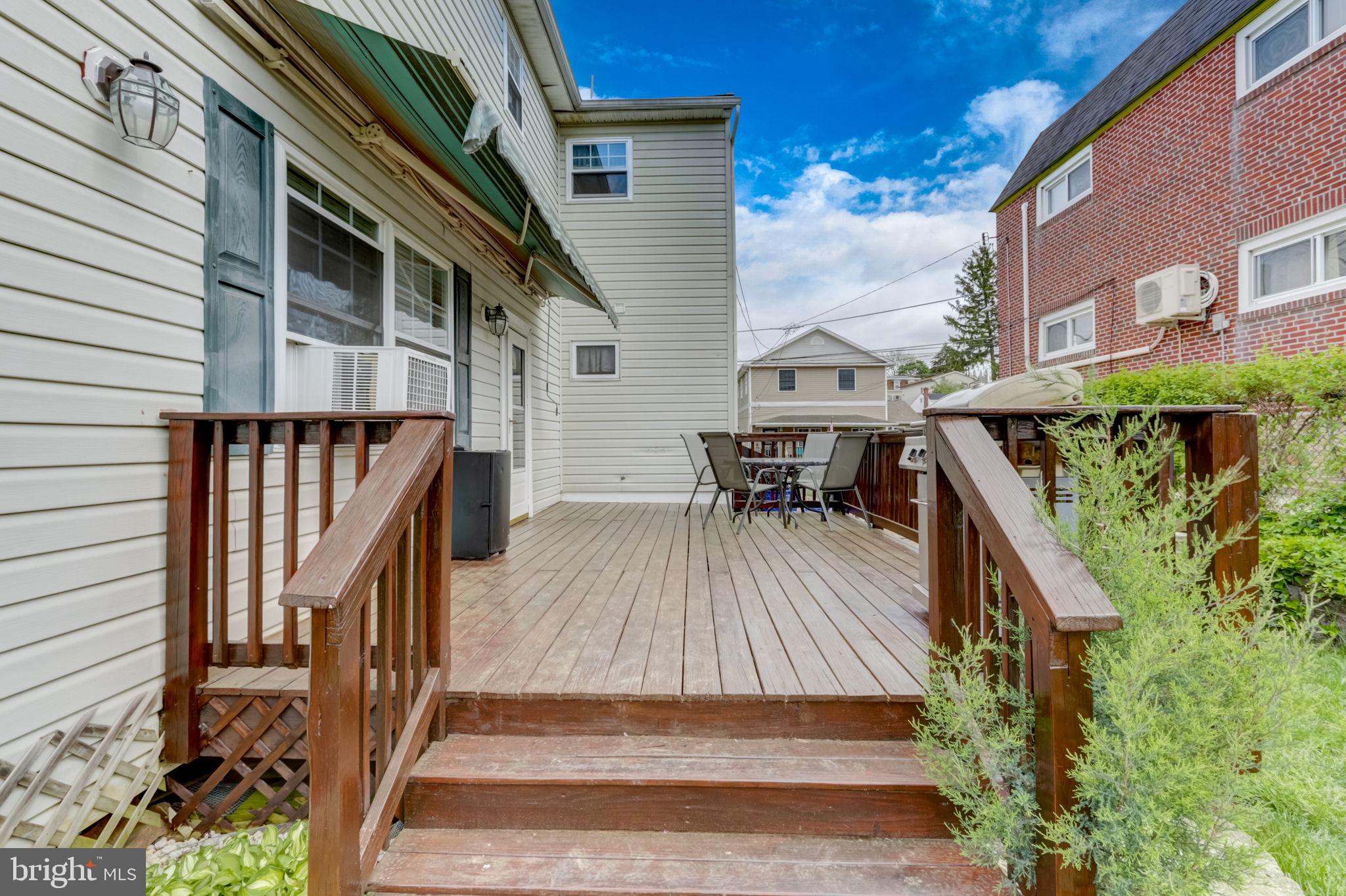 ROCKLEDGE - Residential