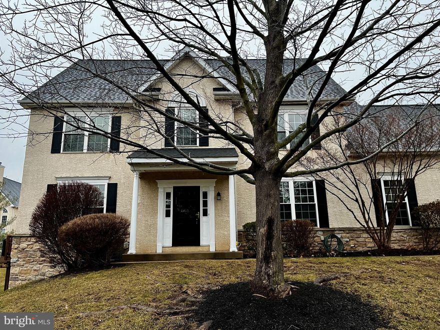 Spacious End-Unit Townhome – Priced to Sell!

Discover this large end-unit townhome offering the perfect combination of space, style, and opportunity. With 3 bedrooms, 2.5 baths, and a finished walk-out basement, this home is brimming with potential and priced under market value—ready for you to make it your own!

Features to Love
Generous Floor Plan: Enjoy the open and airy feel of this expansive layout, ideal for comfortable living and entertaining.
Master Suite Retreat: The spacious primary bedroom features a dedicated dressing room and an oversized walk-in closet—your private oasis.
Finished Walk-Out Basement: A flexible space perfect for a family room, home office, or gym, with access to the serene backyard.
Rear Deck with a View: Step out onto the private deck and soak in breathtaking views of the surrounding open space—perfect for morning coffee or evening relaxation.
Ample Open Space: Positioned as an end unit, this home offers extra privacy and the feeling of wide-open spaces inside and out.
Whether you're looking to move right in or unleash your creativity, this property is full of possibilities. Located in a desirable community with easy access to parks, shopping, dining, and commuter routes, it’s an unbeatable opportunity at an incredible value.

Don't miss out—schedule your showing today and turn this house into your dream home!