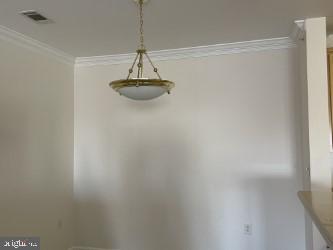 POTOMAC POINTE CONDOMINI - Residential Lease