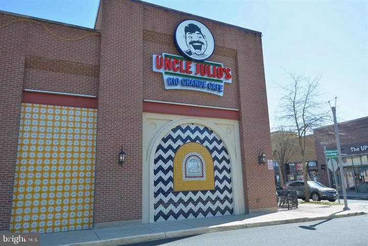 POTOMAC POINTE CONDOMINI - Residential Lease