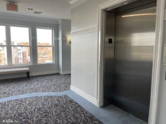 POTOMAC POINTE CONDOMINI - Residential Lease