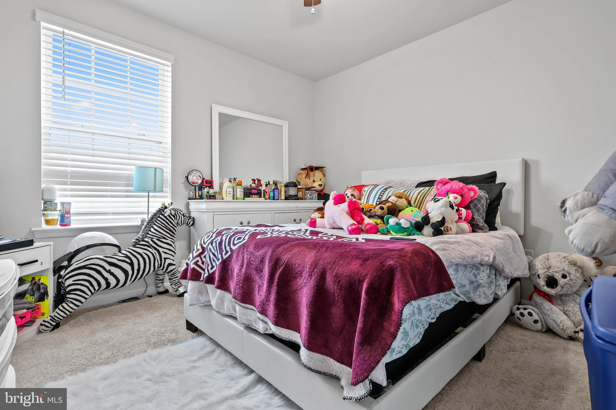 LOCUST RUN - Residential