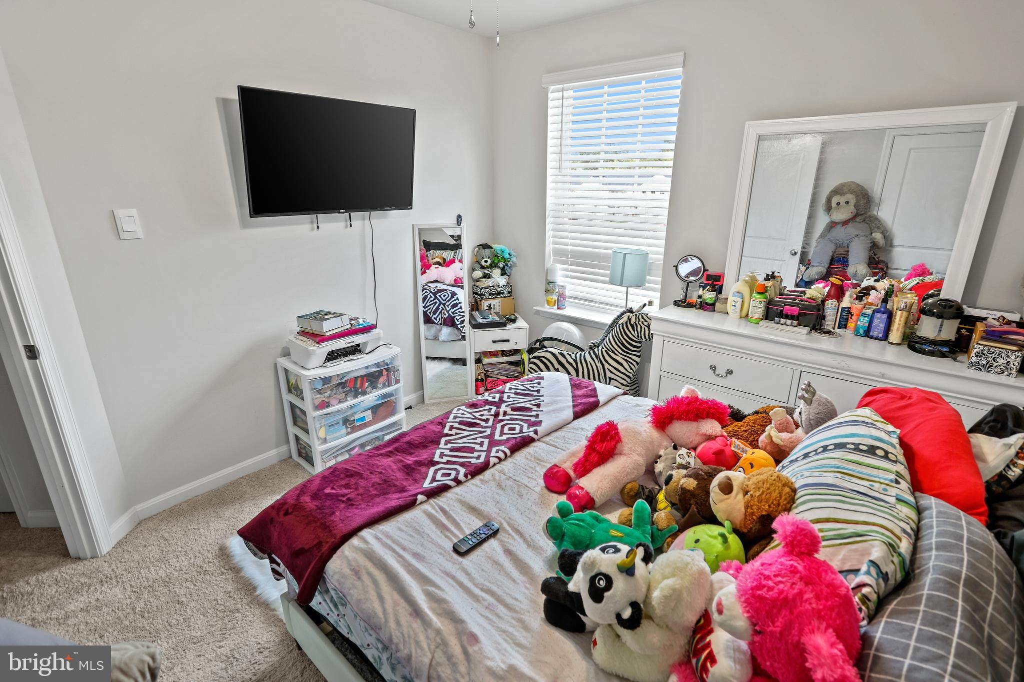 LOCUST RUN - Residential