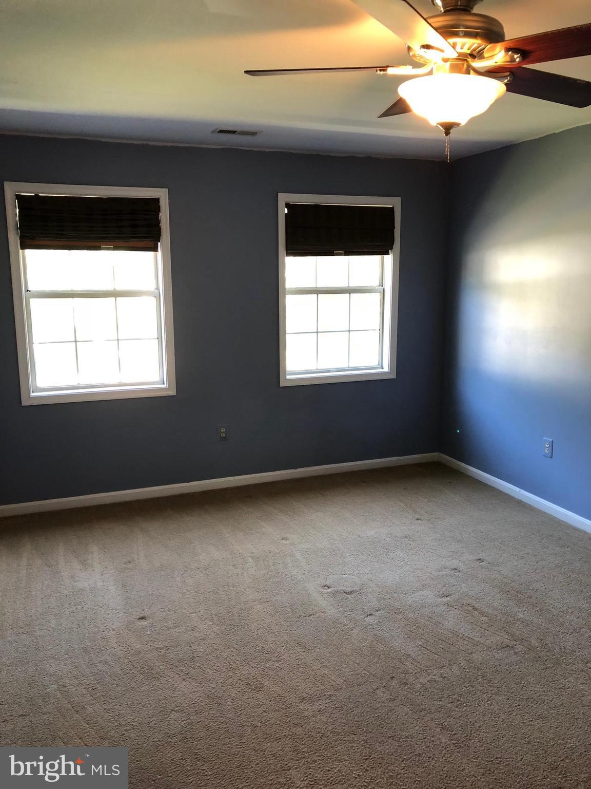 STONE HILL ESTATES - Residential Lease