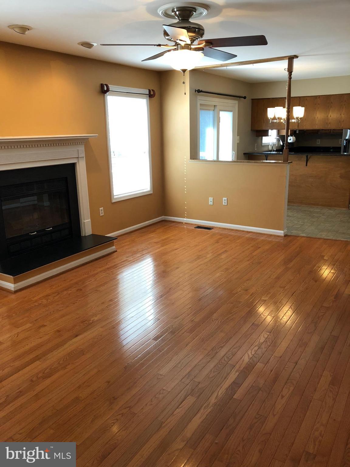 STONE HILL ESTATES - Residential Lease