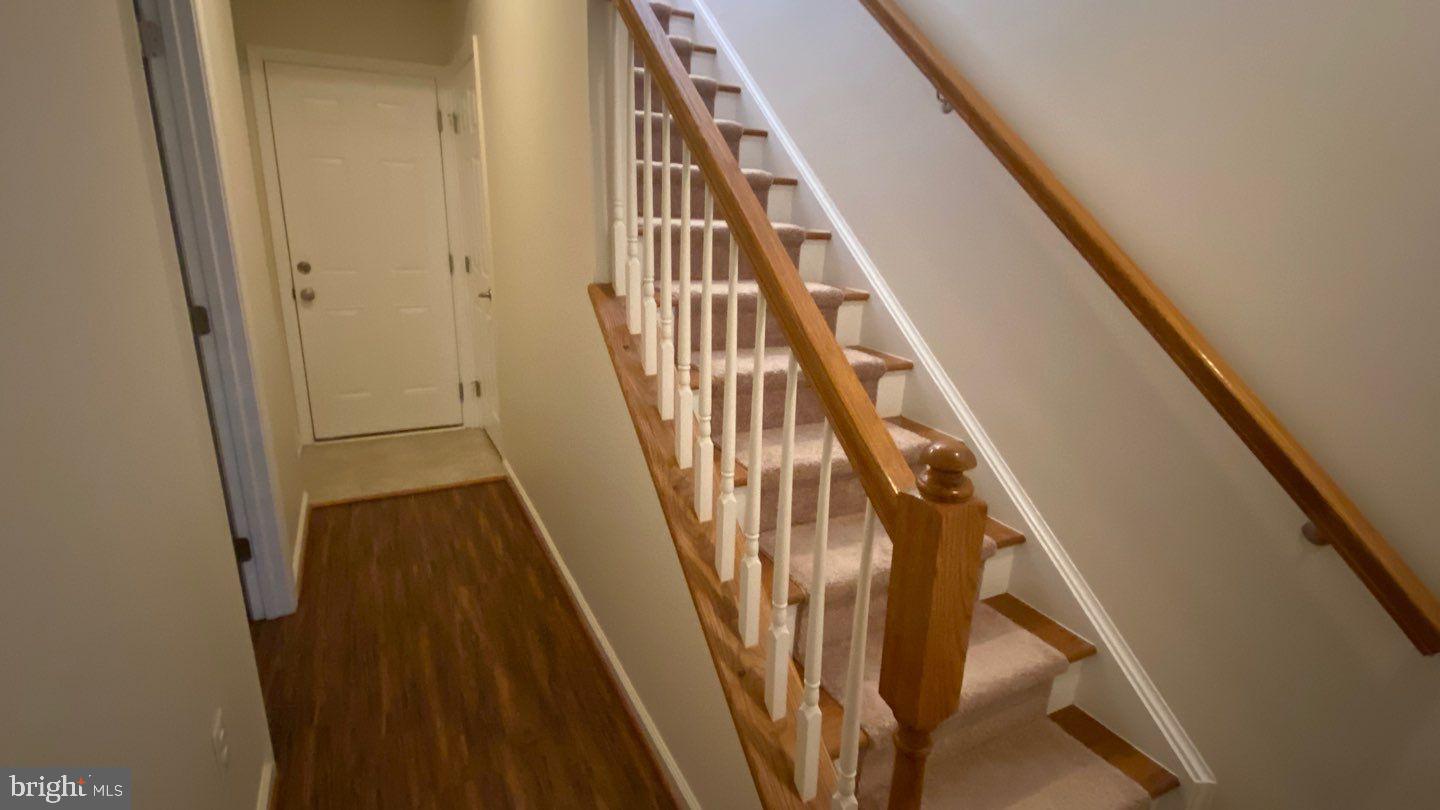 HOWARD SQUARE - Residential Lease