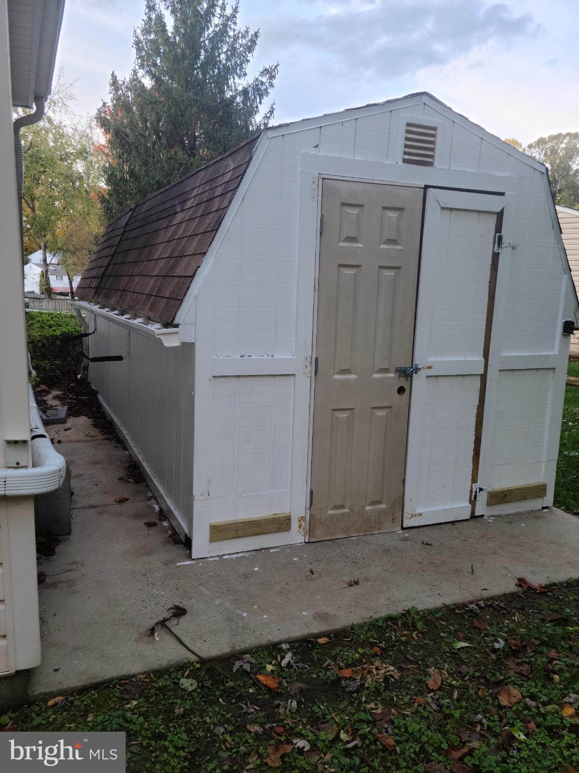 DONCASTER VILLAGE - Residential Lease