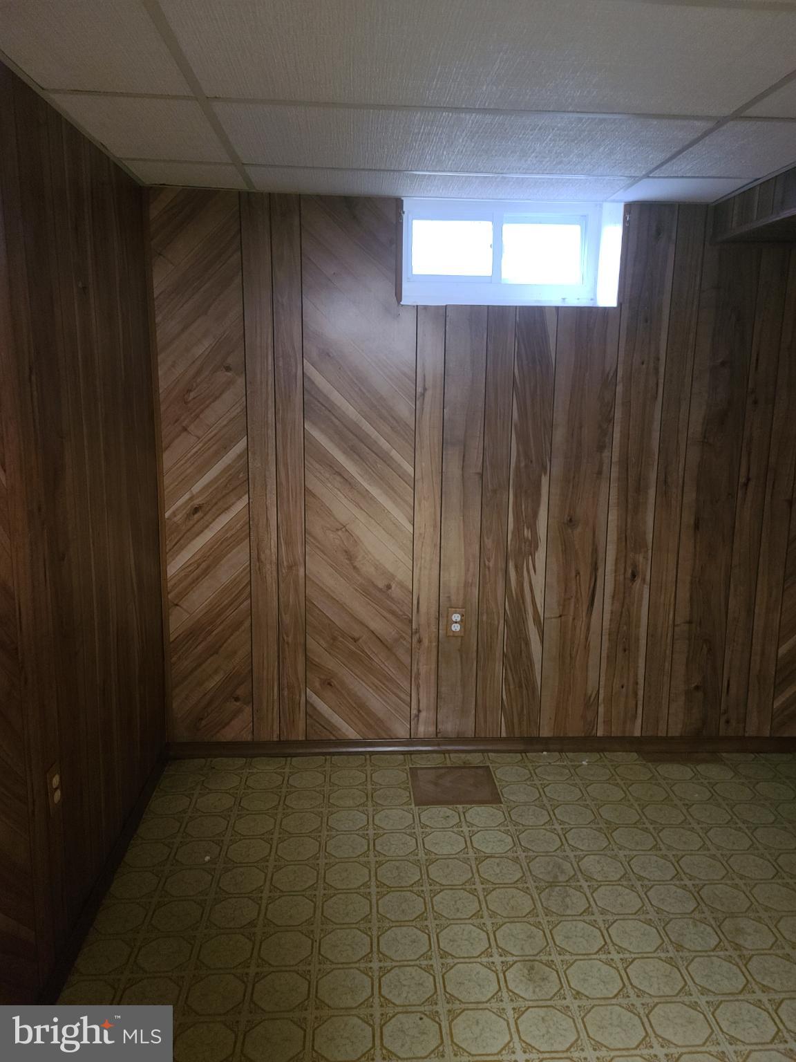 DONCASTER VILLAGE - Residential Lease