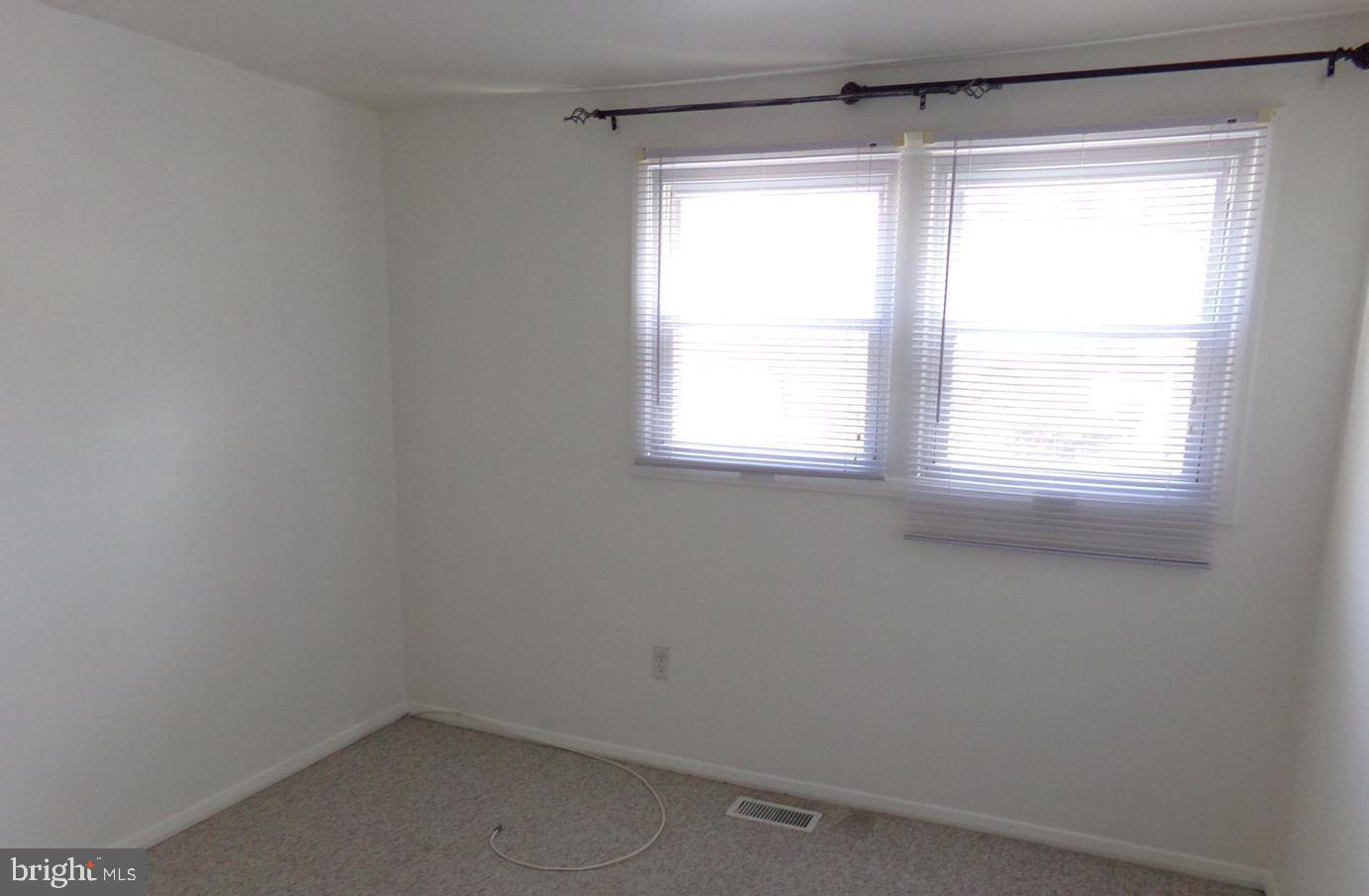 DONCASTER VILLAGE - Residential Lease