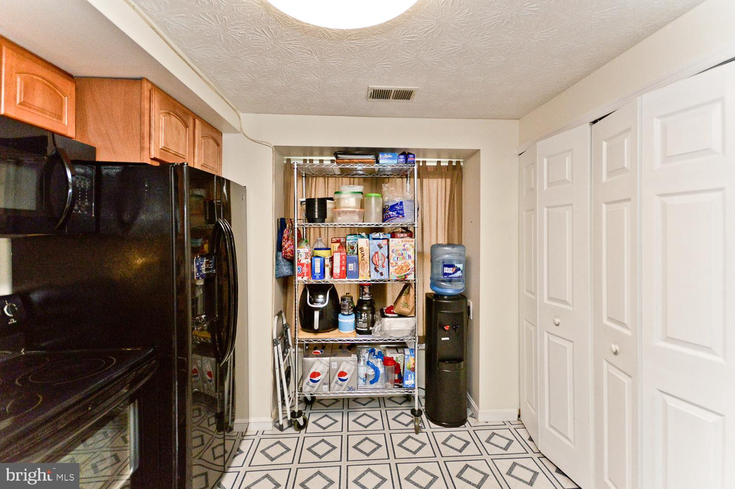 OAK POND PLAT FIVEPHASE - Residential