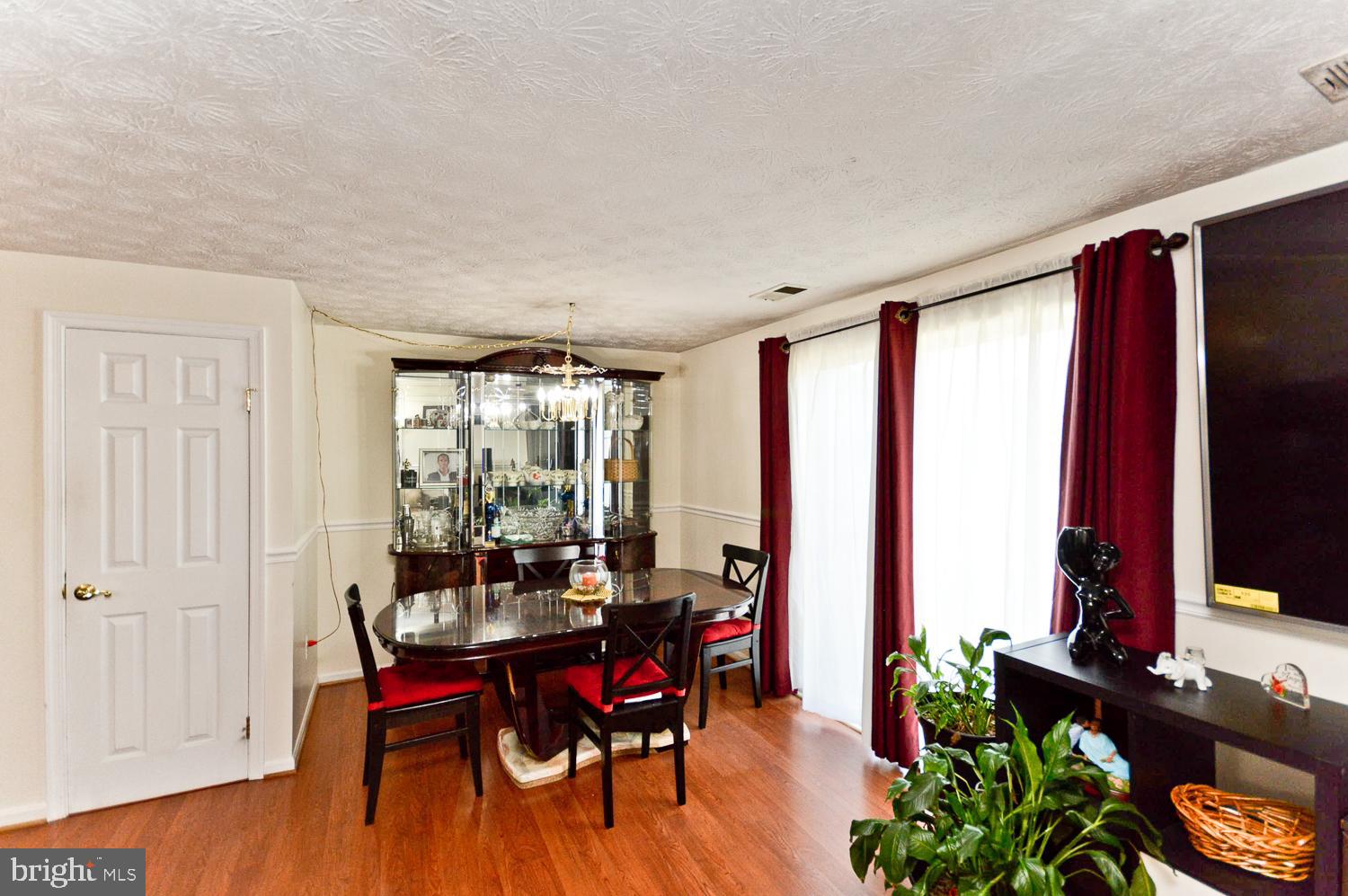 OAK POND PLAT FIVEPHASE - Residential