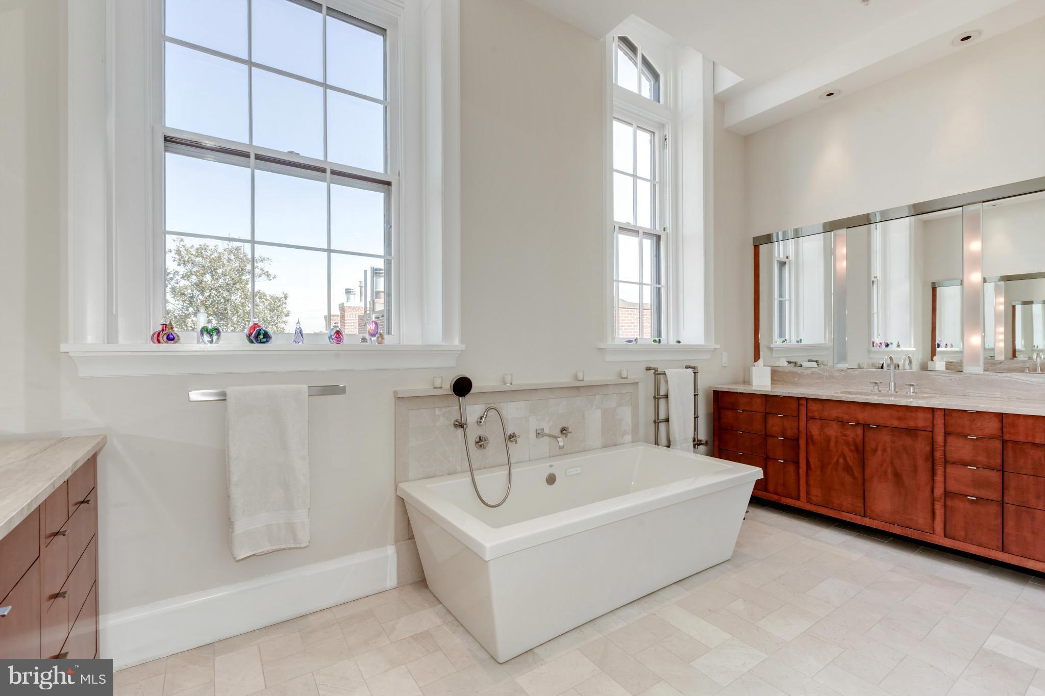 GEORGETOWN - Residential