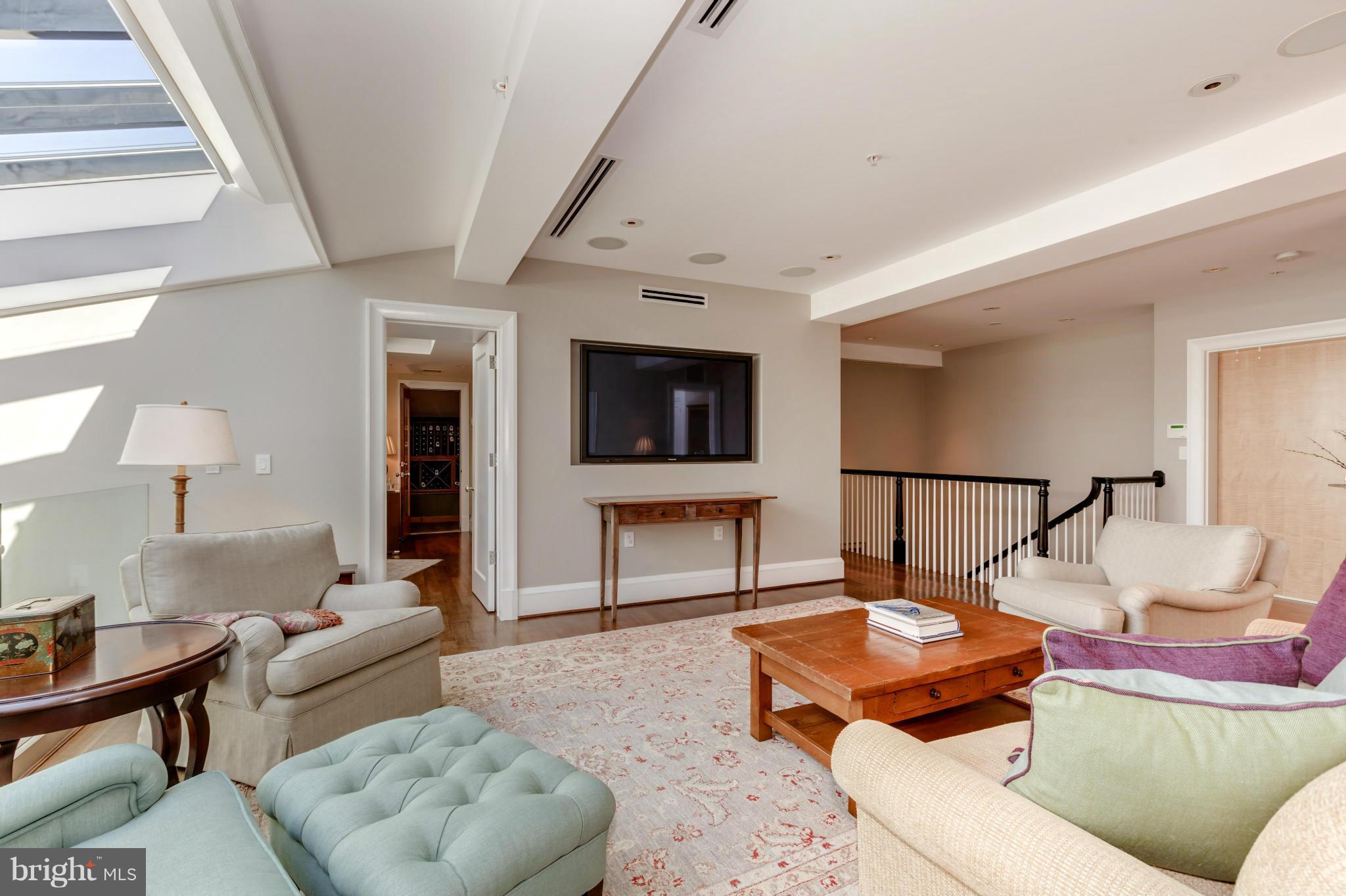 GEORGETOWN - Residential
