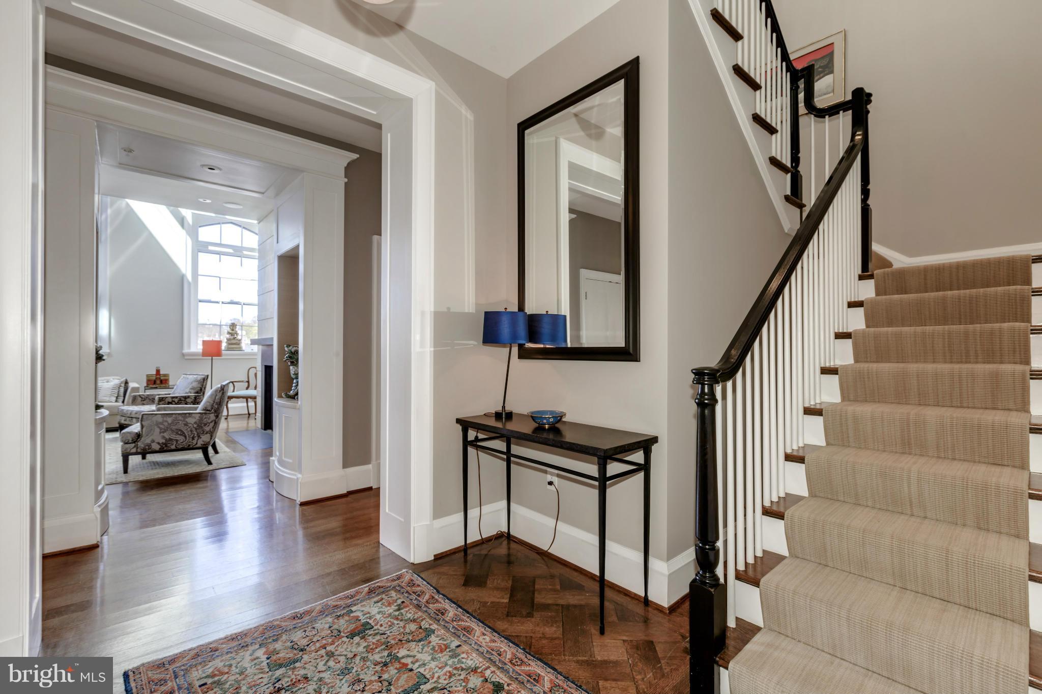 GEORGETOWN - Residential