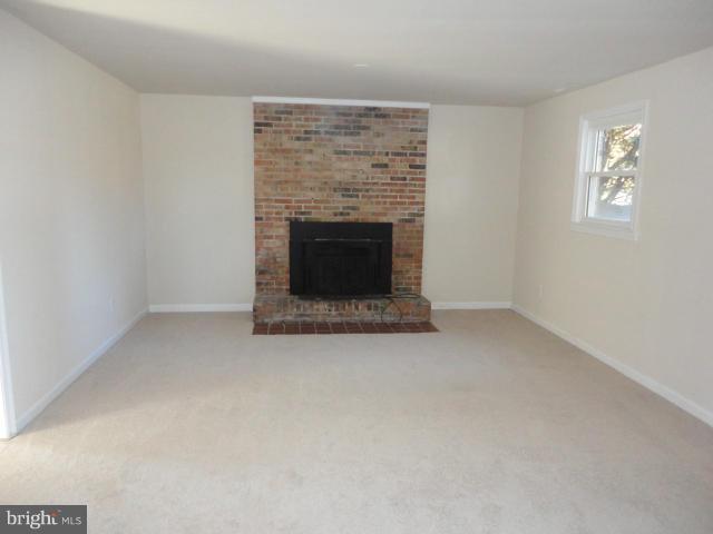 DAVIS - Residential Lease