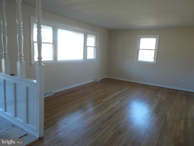 DAVIS - Residential Lease