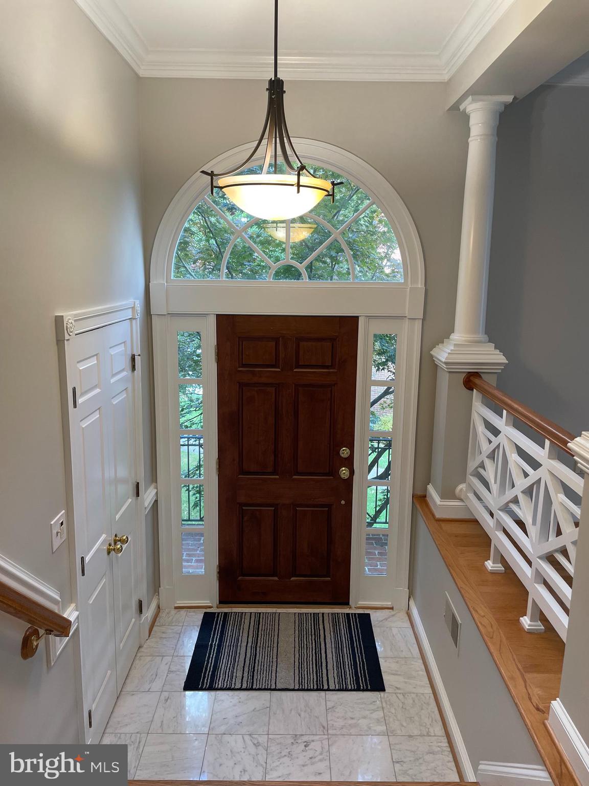 COURTHOUSE WOODS - Residential Lease