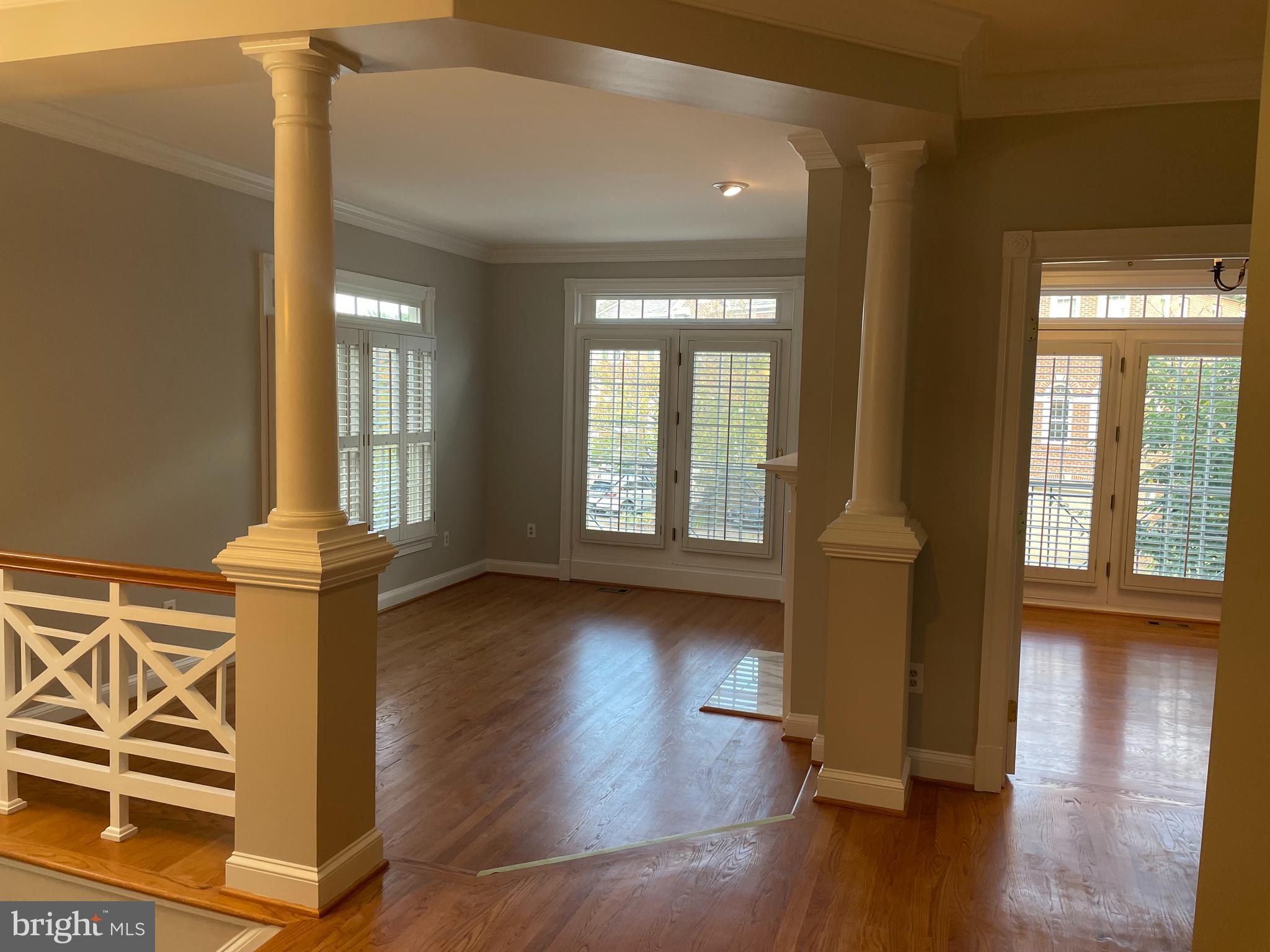 COURTHOUSE WOODS - Residential Lease