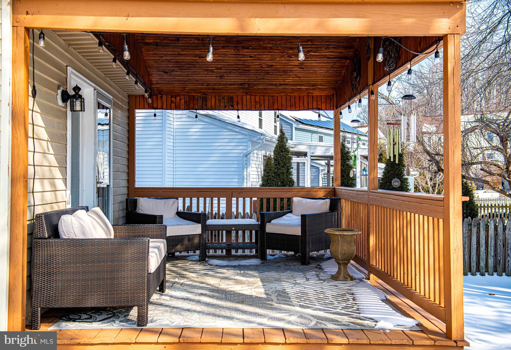 SOUTH HAMPTON - Residential