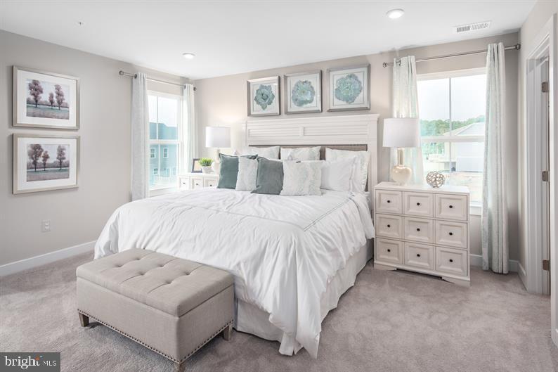 SOUTHLAKE - Residential