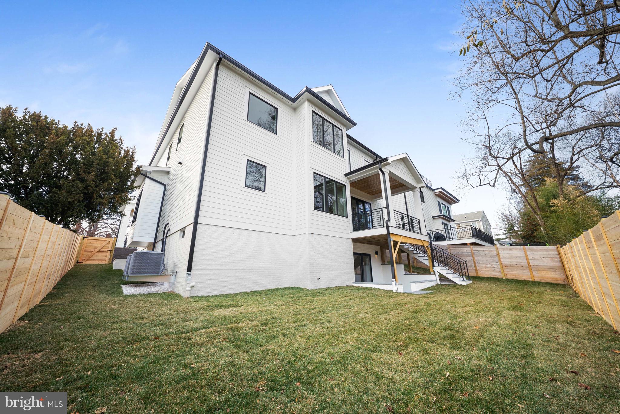 SUMNER - Residential