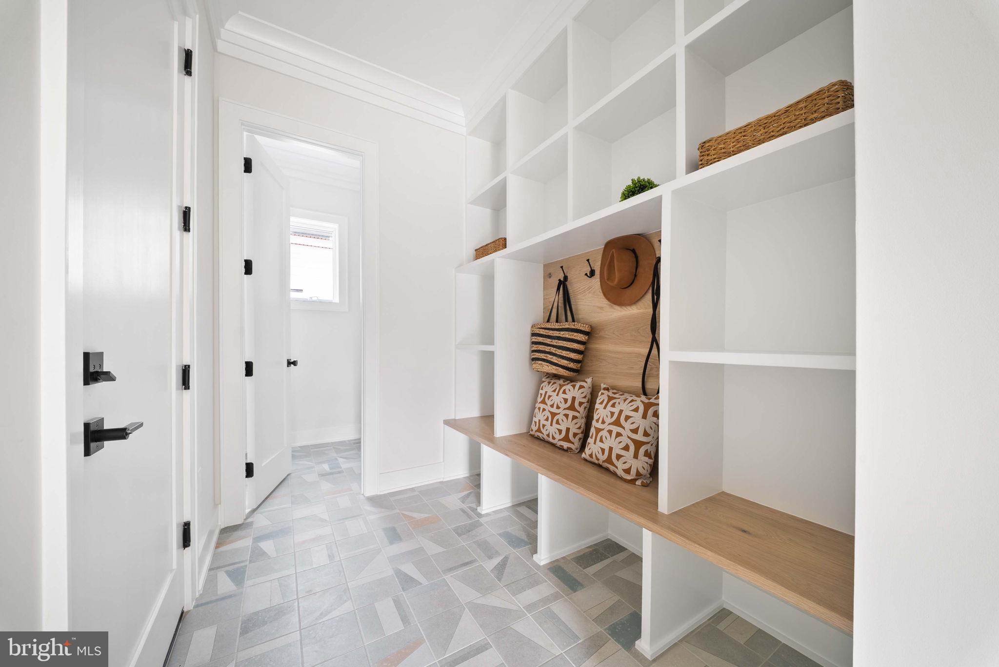 SUMNER - Residential