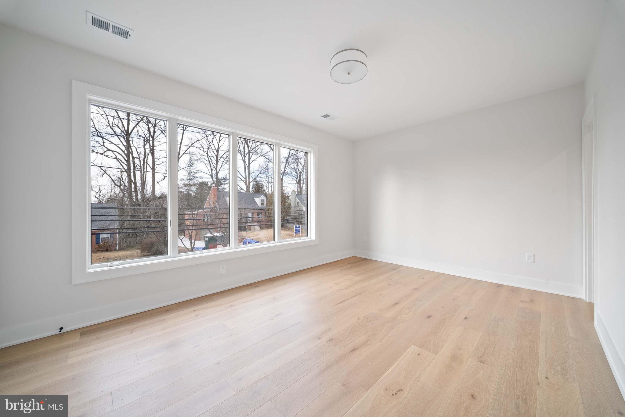 SUMNER - Residential