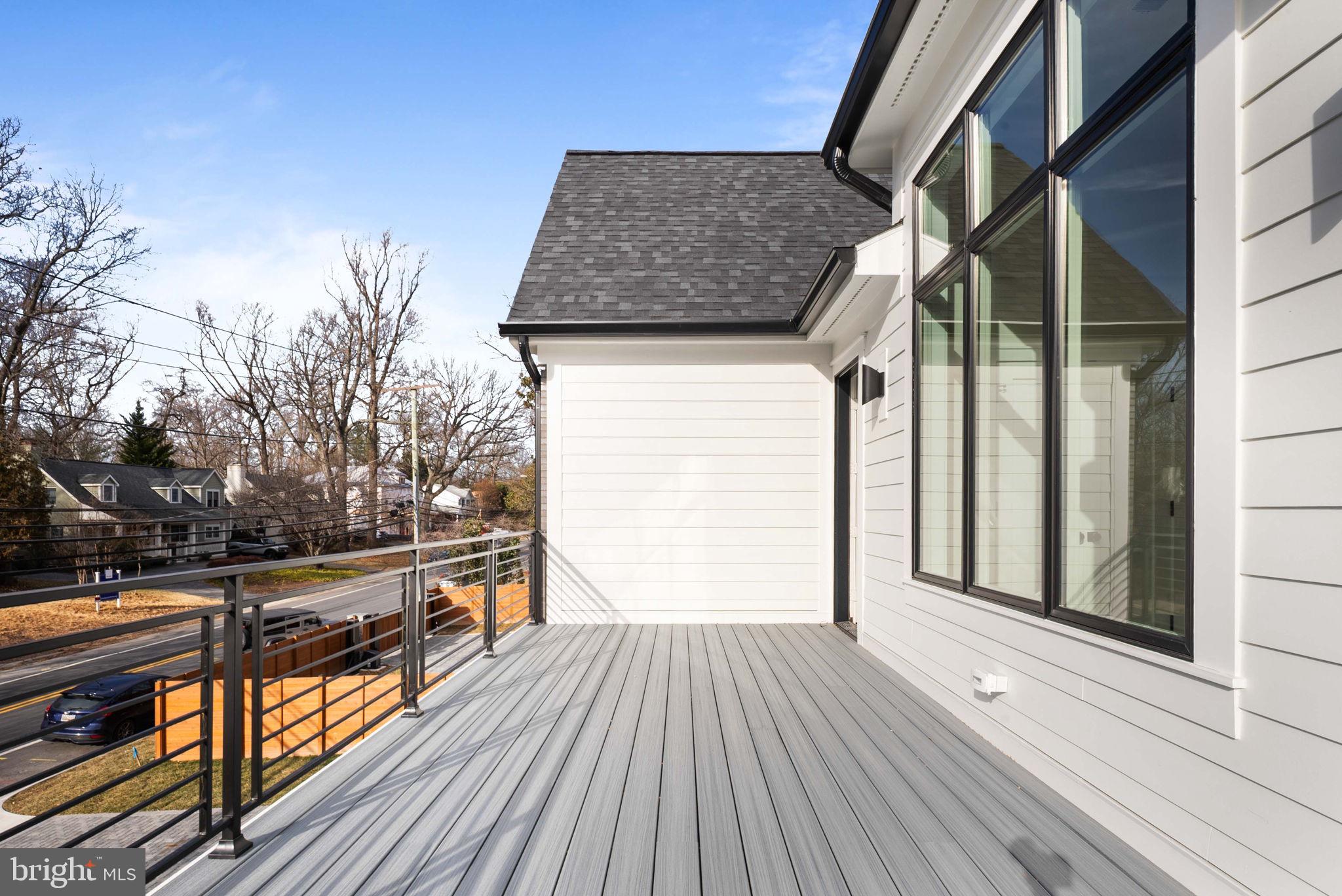 SUMNER - Residential