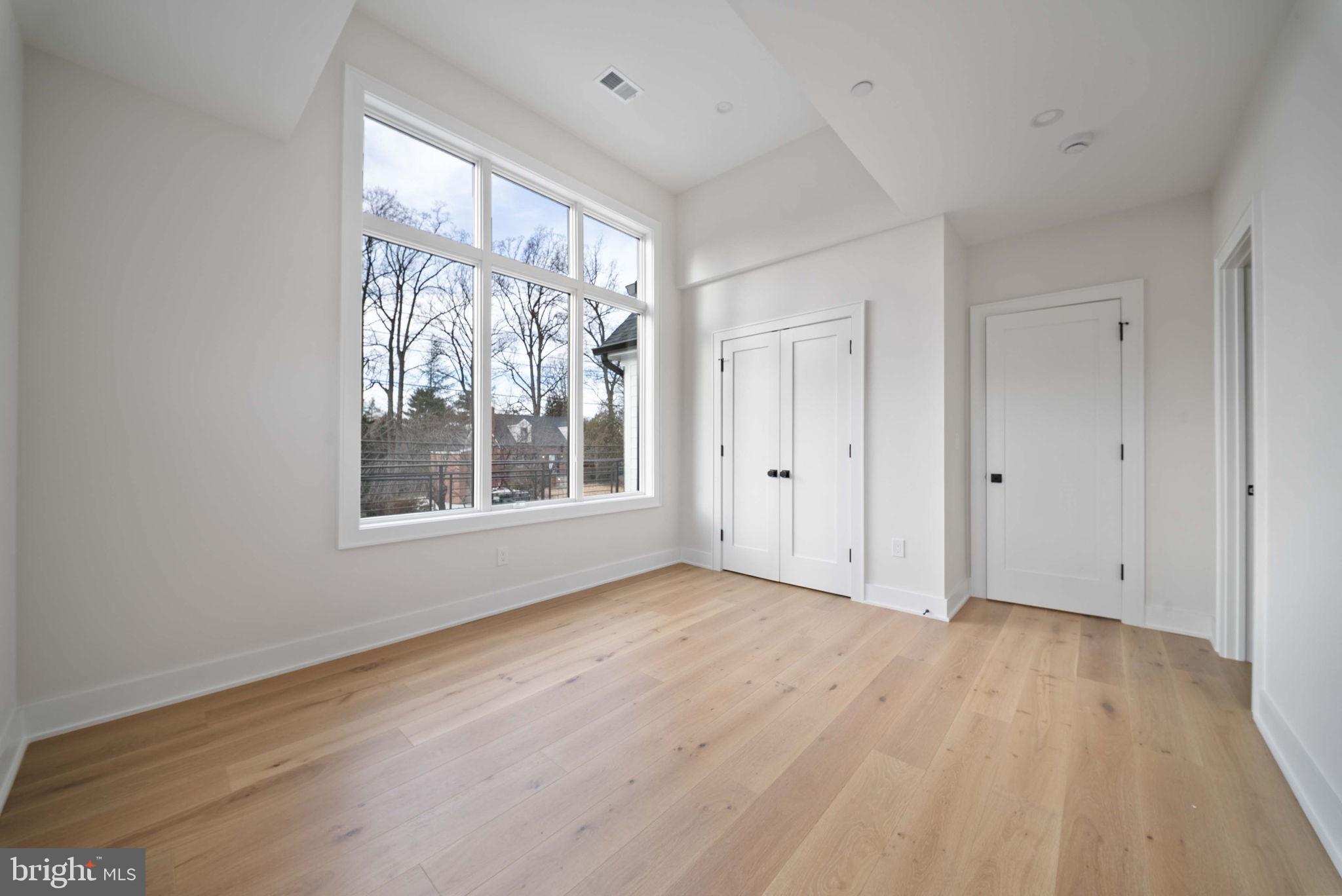 SUMNER - Residential