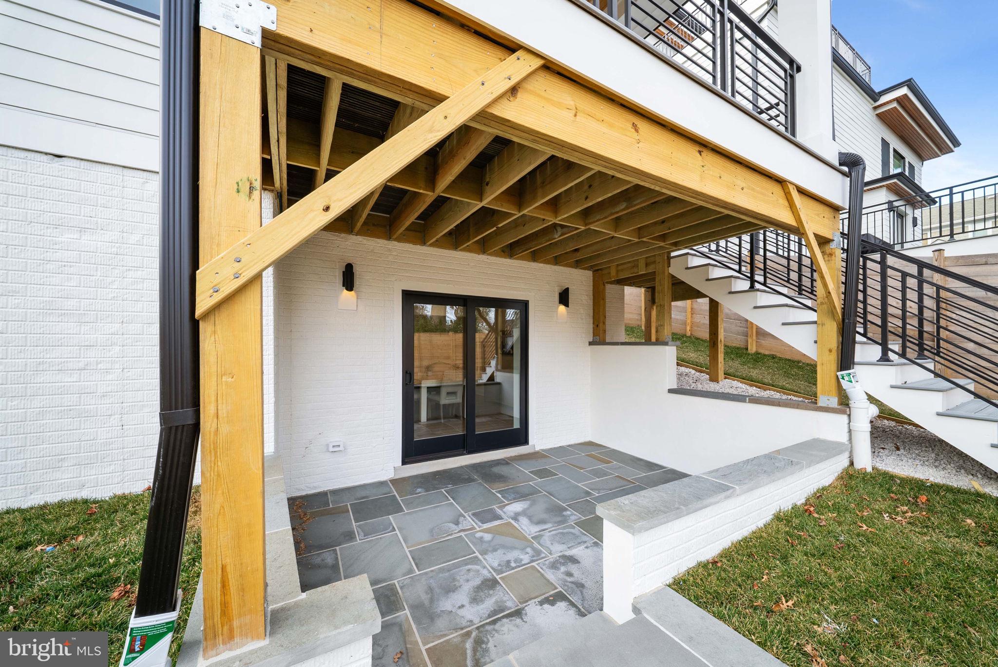 SUMNER - Residential