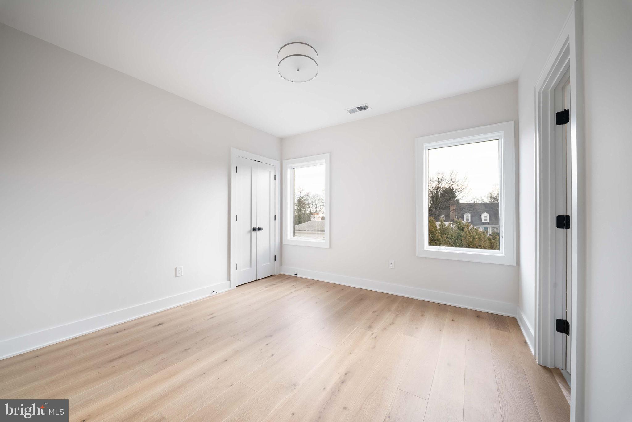 SUMNER - Residential