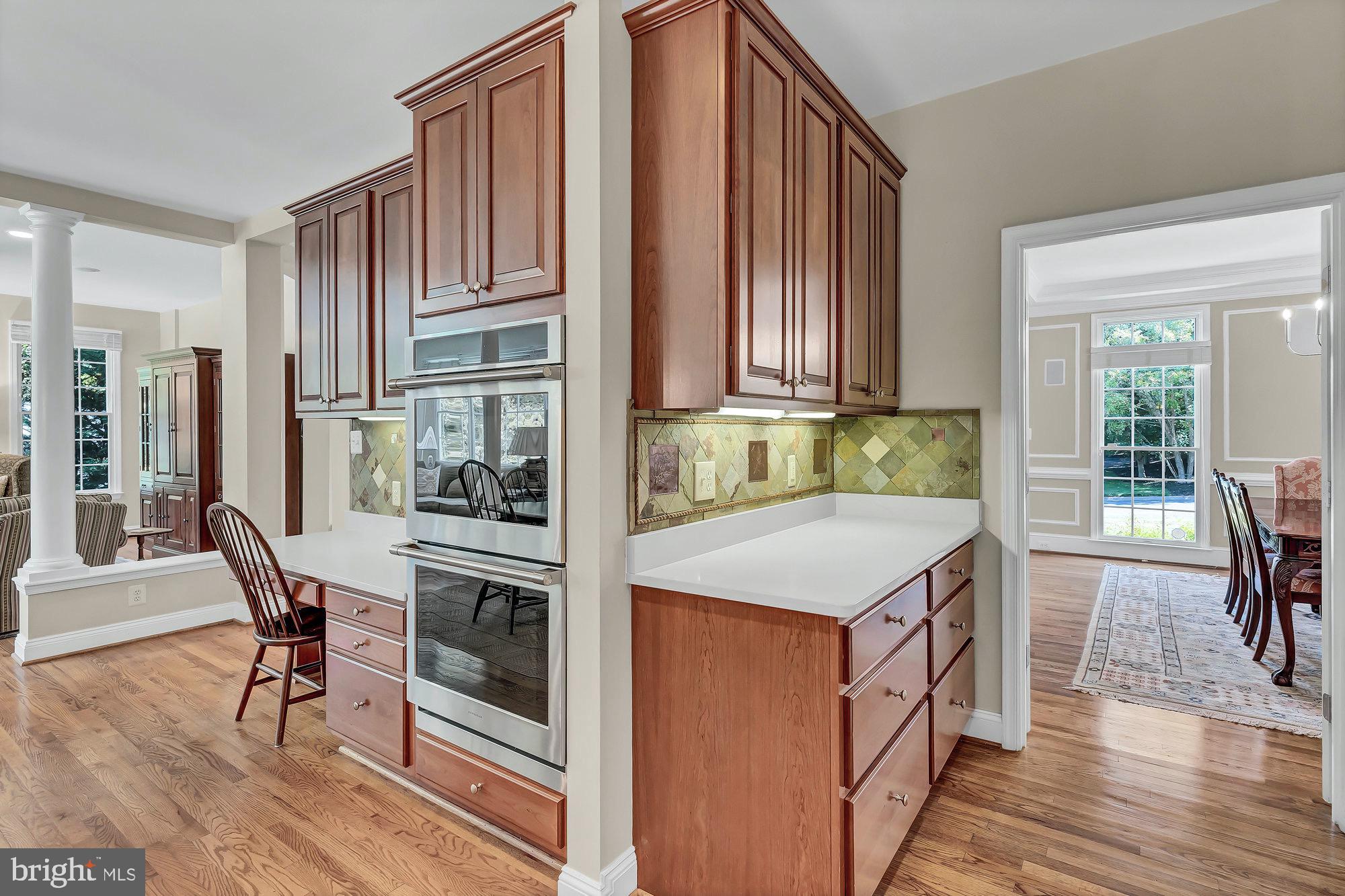 HUNTING HILLS - Residential