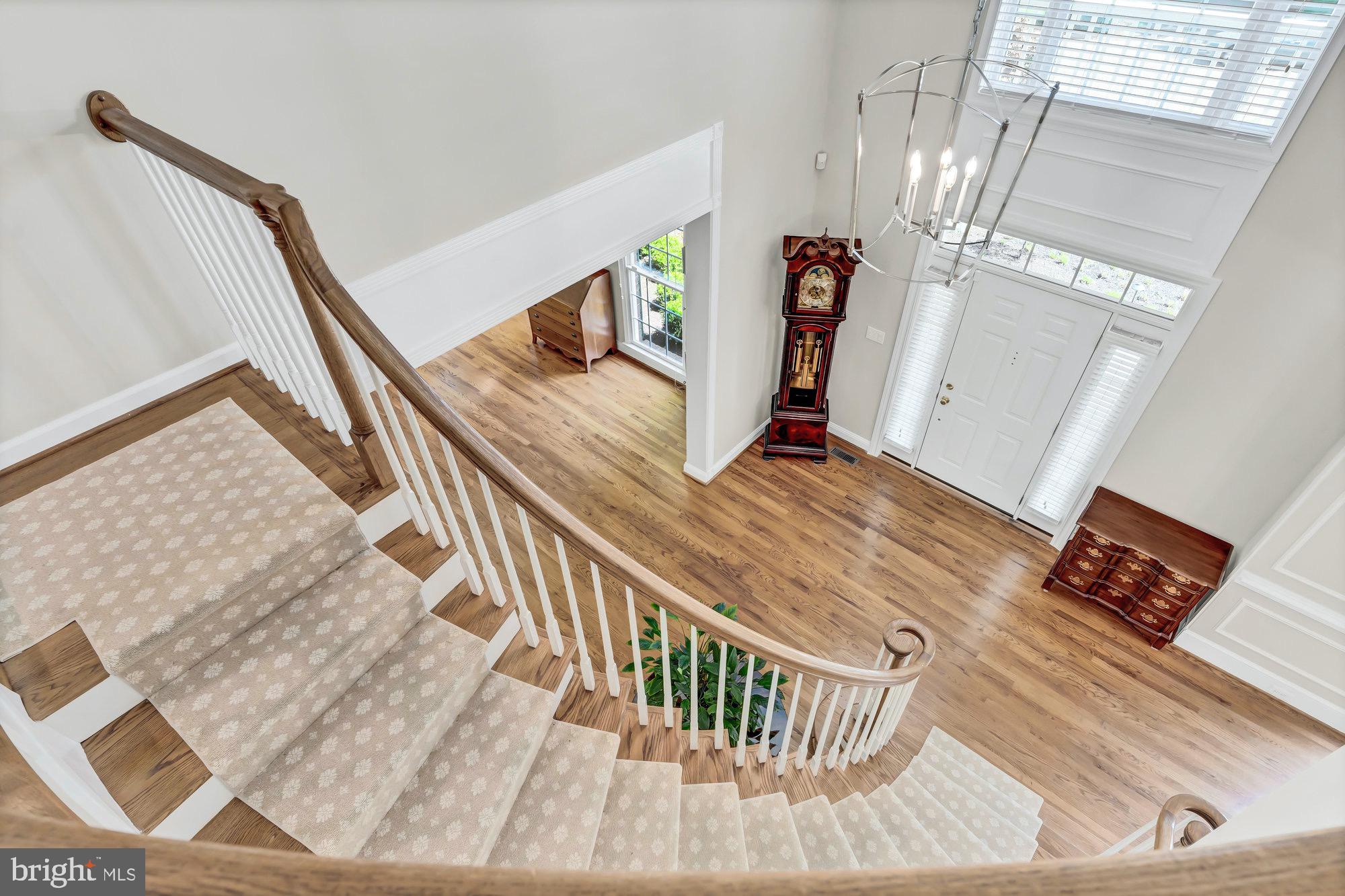 HUNTING HILLS - Residential