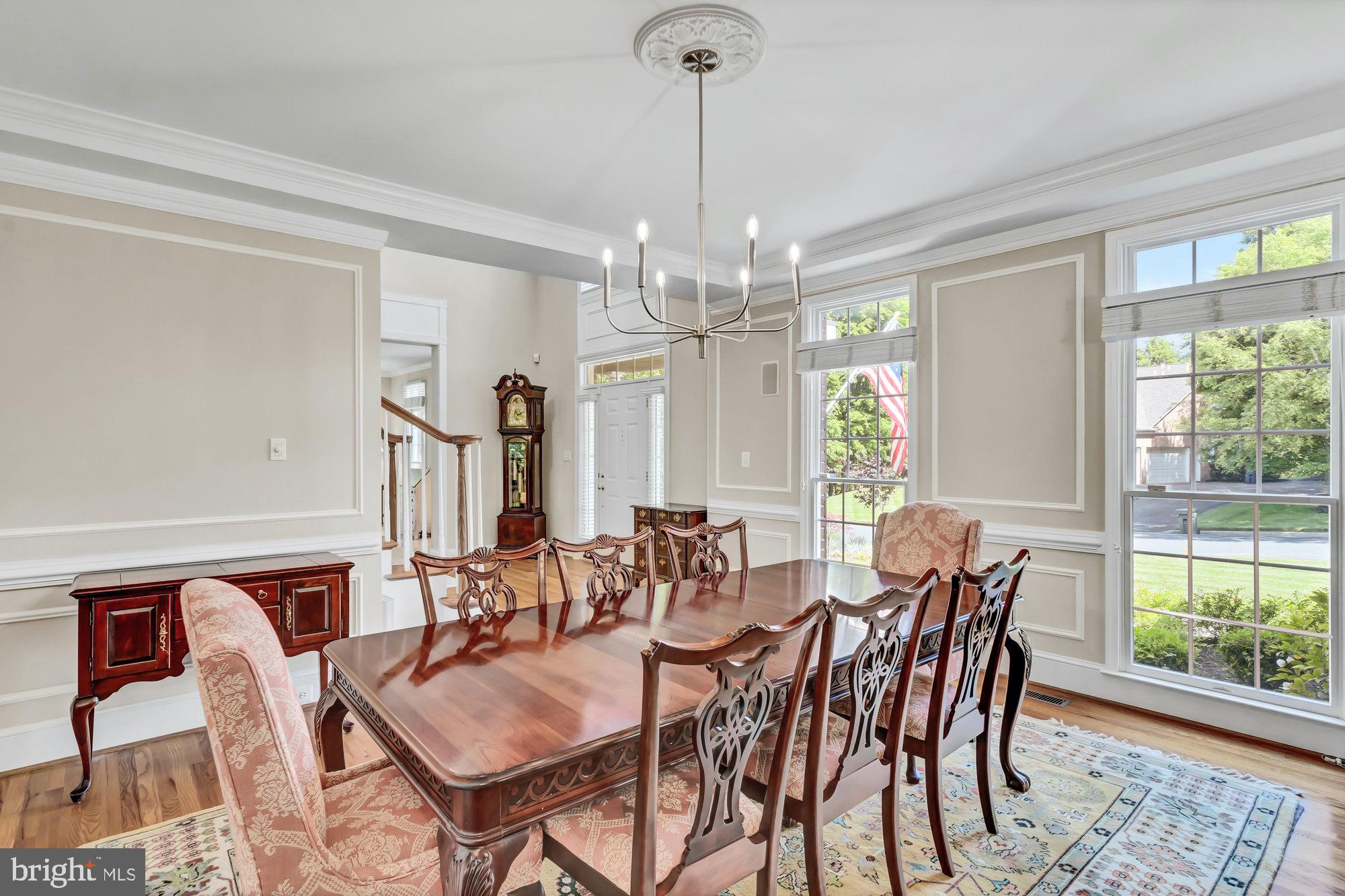 HUNTING HILLS - Residential