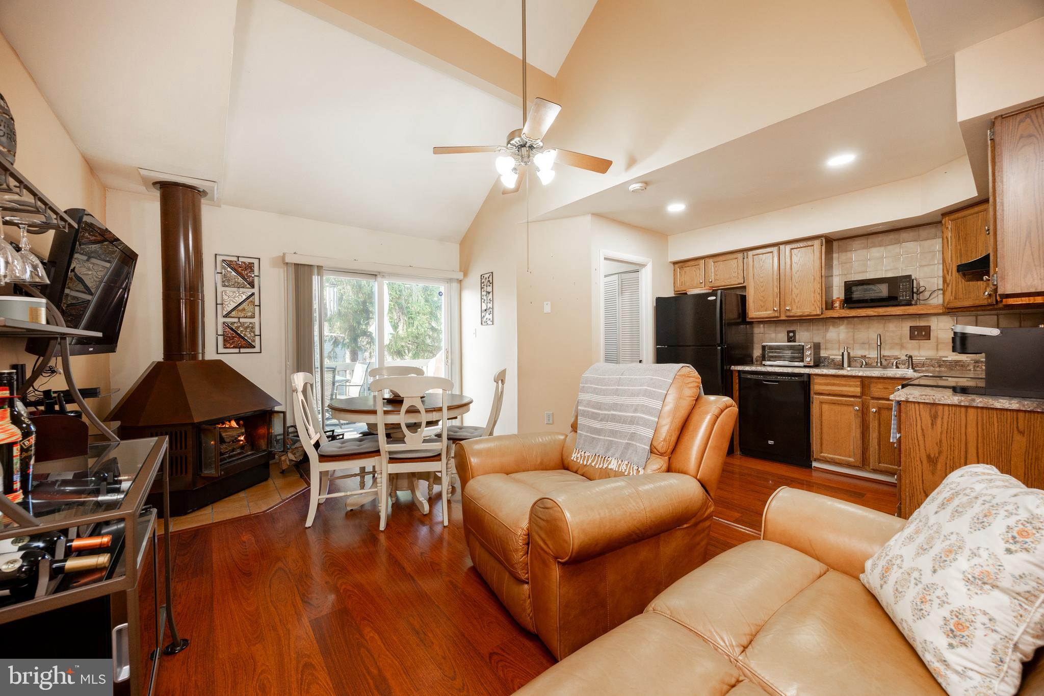1101 SAINT MICHAELS COURT 1101