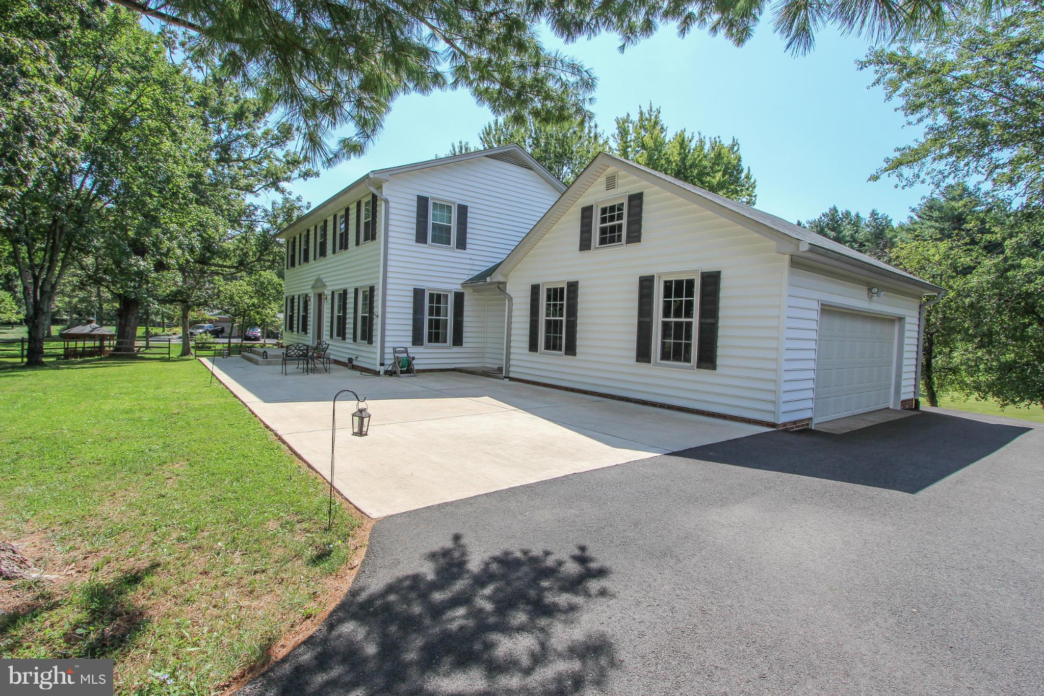 LONGLEVEL ESTATES - Residential