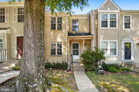 Photo of 44 Long Green Court, SILVER SPRING, MD 20906 (MLS # MDMC2200700)