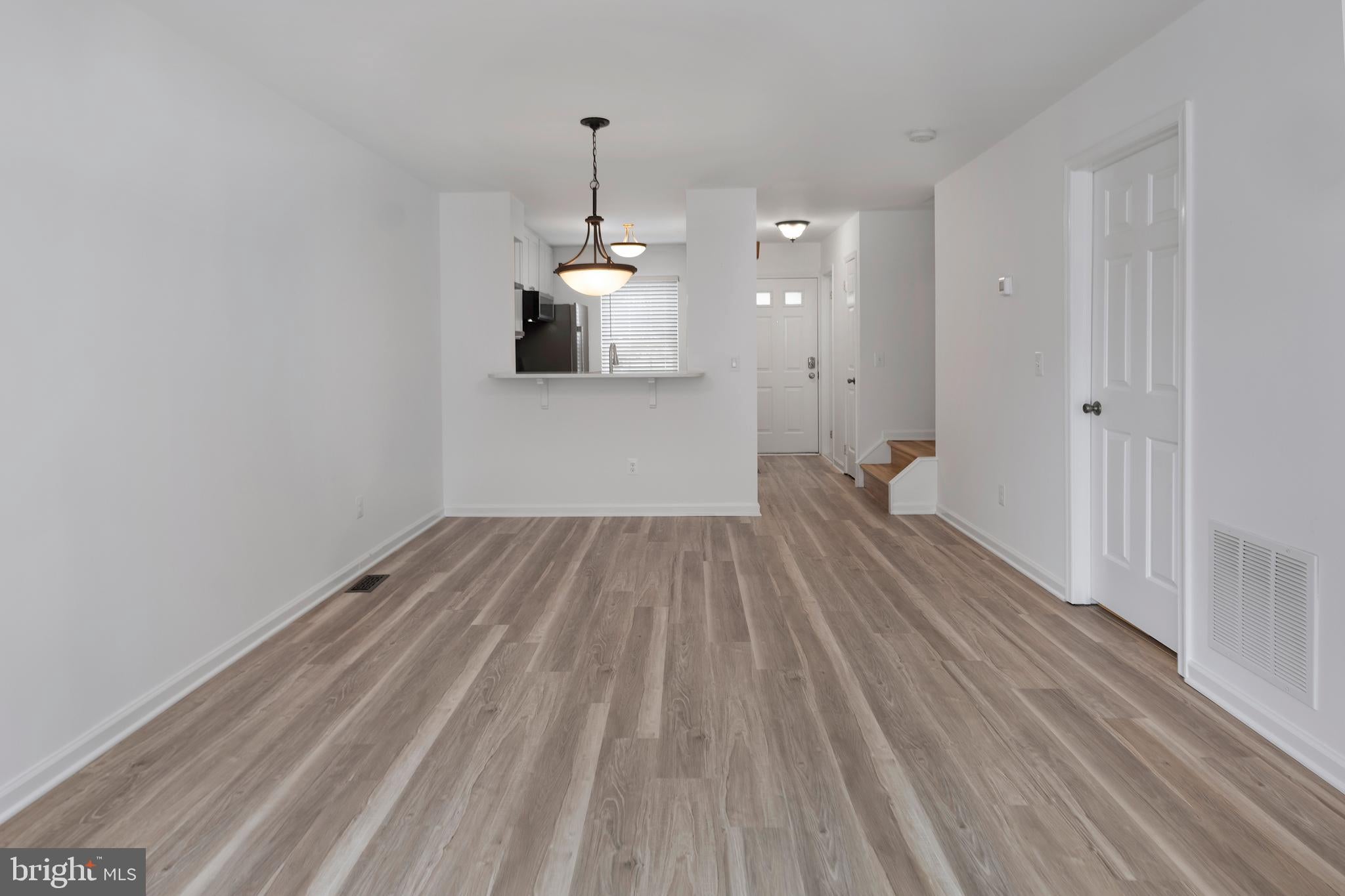 903 WETHERBURN COURT